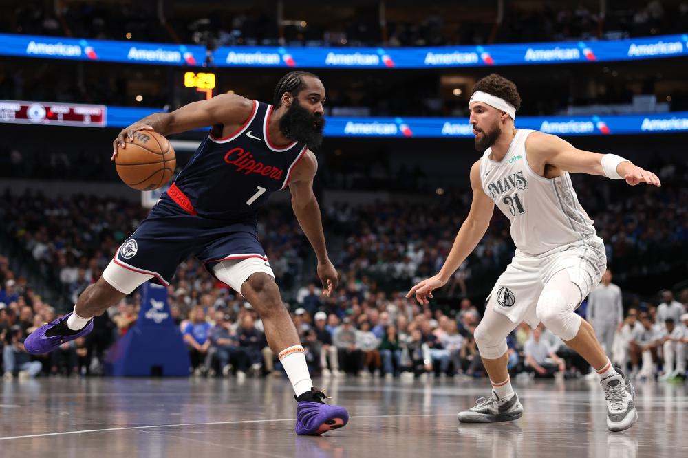 显得有些孤 显得有些孤