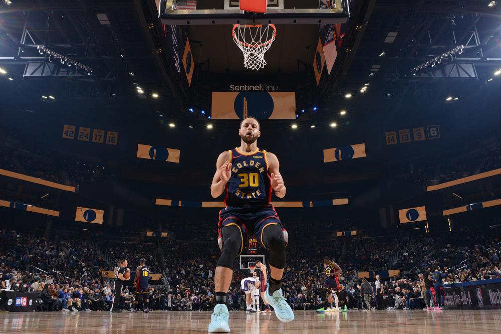 中继续保持 中继续保持