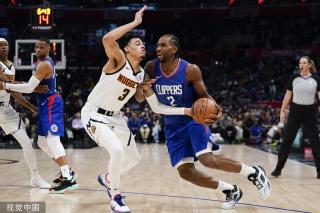 正是因为安 正是因为安