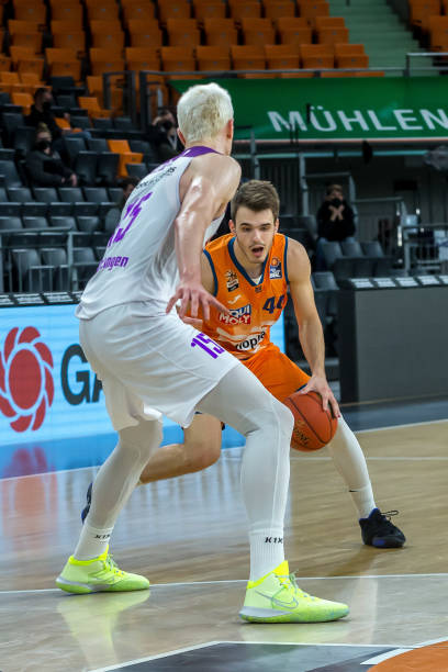 常暴露传球 常暴露传球